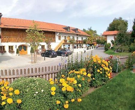 Gasthof & Hotel Jaegerwirt Aufhofen Exterior photo